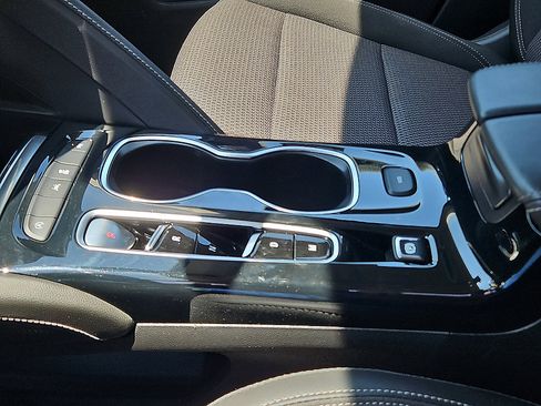Used 2021 Buick Envision Preferred w/ Sport Touring Package FWD image 20