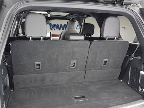 Used 2021 Lincoln Navigator Reserve image 23