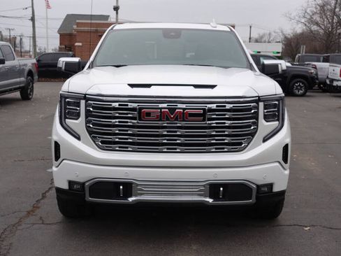 Used 2022 GMC Sierra 1500 Denali AWD/4WD image 6