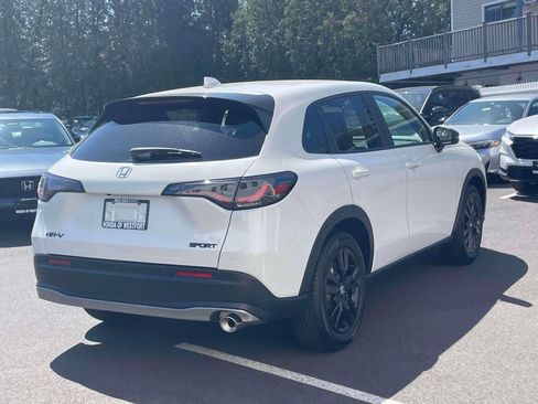 New 2026 Honda HR-V Sport image 5