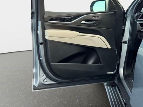 Certified 2023 Cadillac Escalade Sport w/ Touring Package AWD/4WD image 18