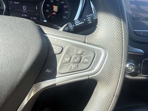 Used 2023 Chevrolet Equinox LT AWD/4WD image 31