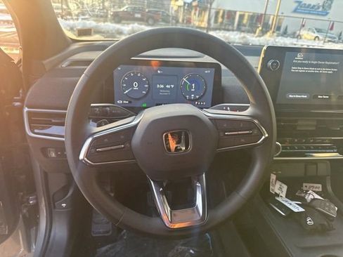 New 2026 Honda Prologue EX image 13