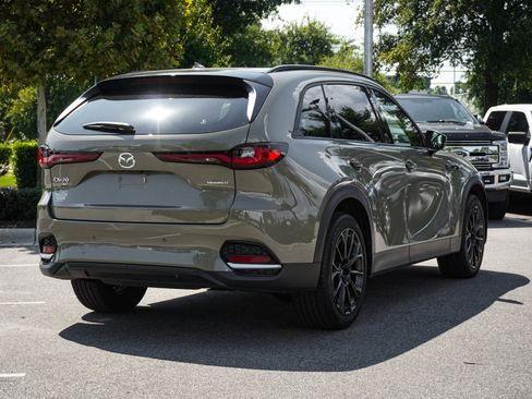 Certified 2025 MAZDA CX-70 3.3 Turbo w/ Premium Package AWD/4WD image 10
