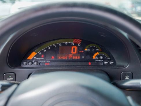 Used 2004 Honda S2000 image 5