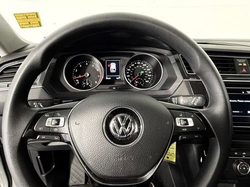 Used 2020 Volkswagen Tiguan S FWD image 14
