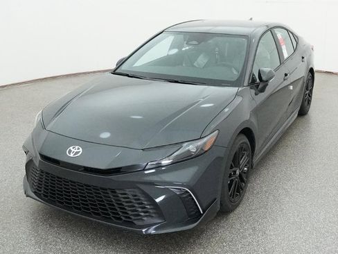 New 2026 Toyota Camry SE FWD image 20
