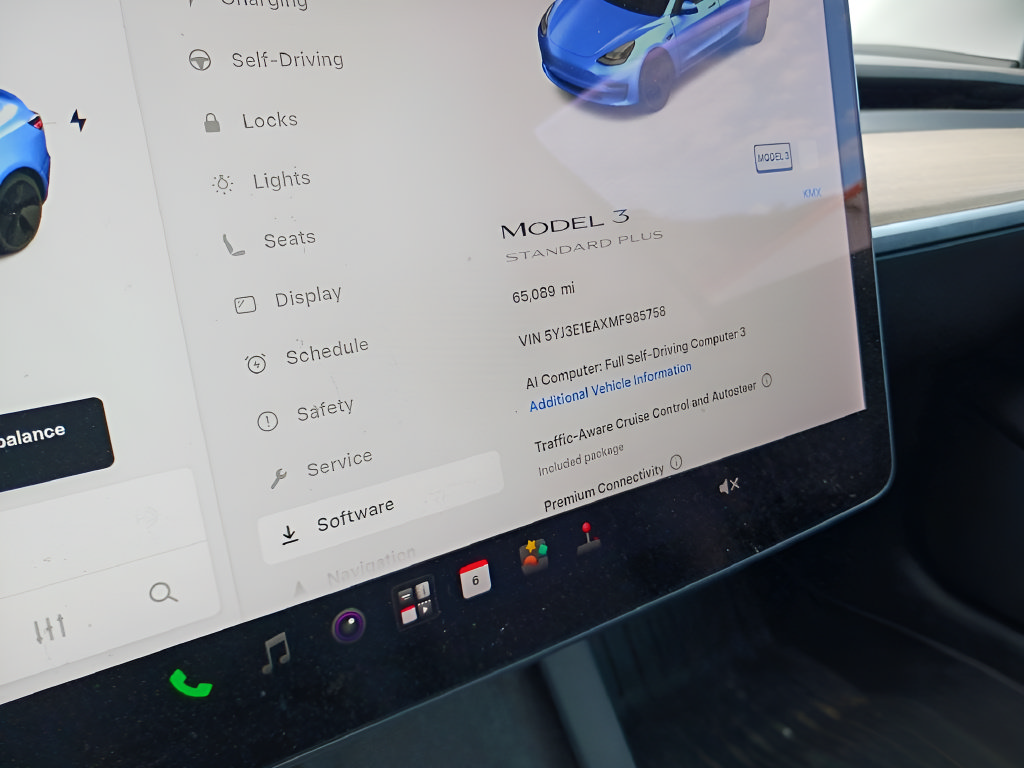 Used 2021 Tesla Model 3 Standard Range Plus RWD image 4