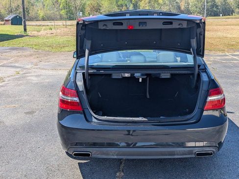 Used 2012 Mercedes-Benz E 350 Sedan image 33