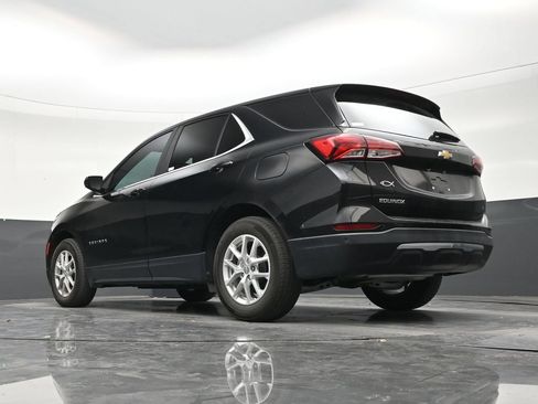 Used 2023 Chevrolet Equinox LT FWD image 22