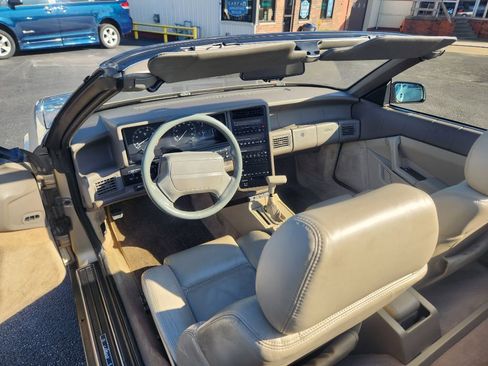 Used 1993 Cadillac Allante image 35