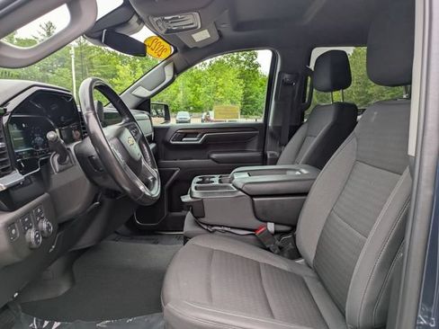 Used 2022 Chevrolet Silverado 1500 LT AWD/4WD image 15