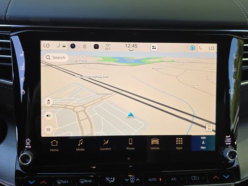New 2026 Jeep Grand Wagoneer L Limited AWD/4WD image 18