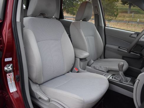 Used 2012 Subaru Forester 2.5X w/ Alloy Wheel Pkg image 13