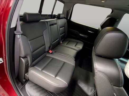 Used 2017 GMC Sierra 1500 SLT AWD/4WD image 19