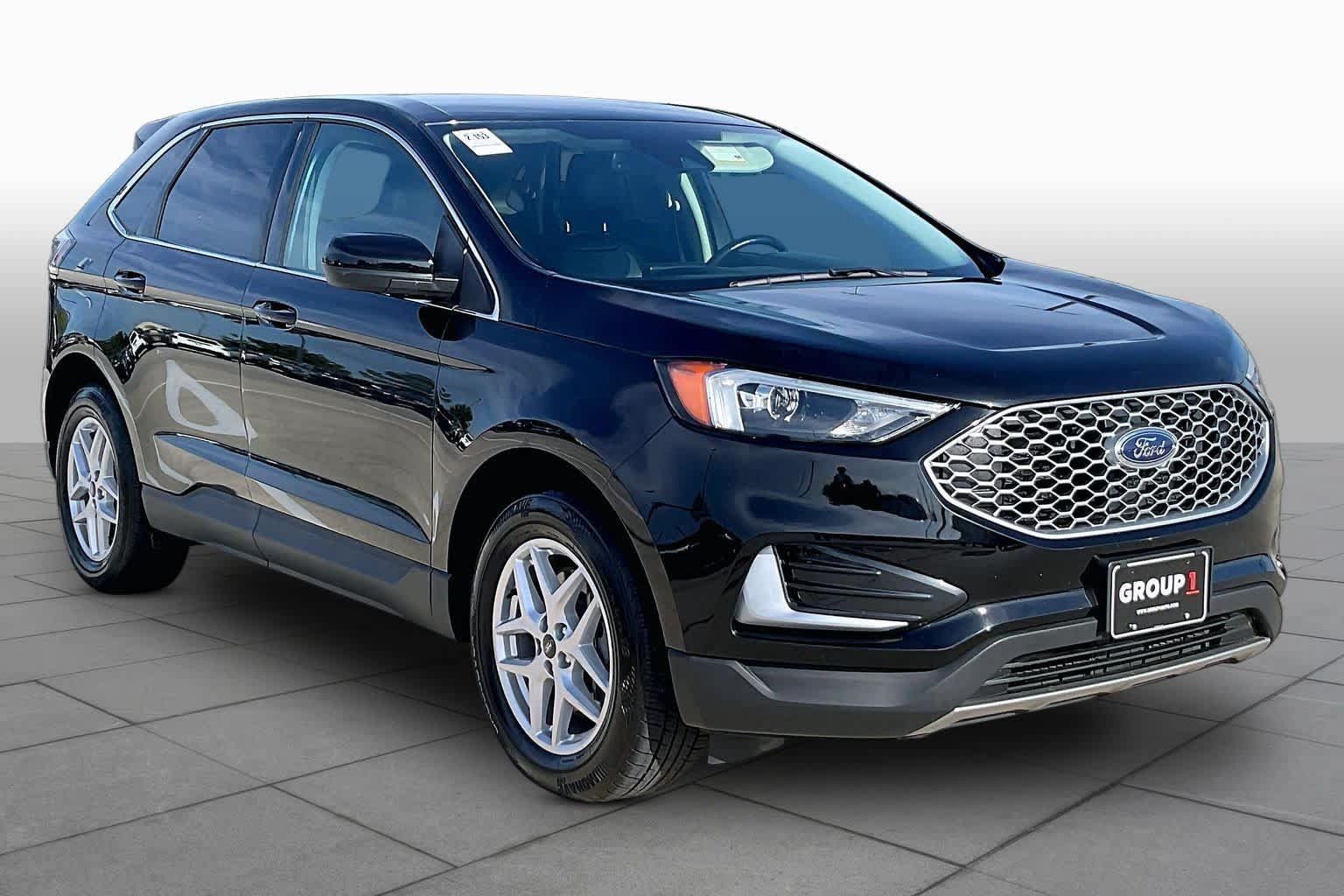 Used 2023 Ford Edge SEL AWD/4WD image 3