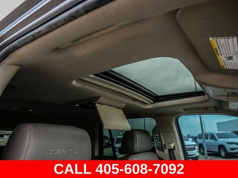 Used 2017 GMC Yukon Denali w/ Open Road Package AWD/4WD image 19