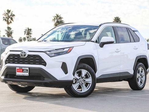 Certified 2024 Toyota RAV4 XLE image 1