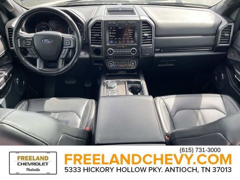 Used 2018 Ford Expedition Limited AWD/4WD image 18