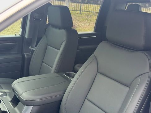New 2026 GMC Sierra 2500 SLT image 19