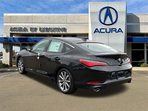 Used 2025 Acura Integra image 4