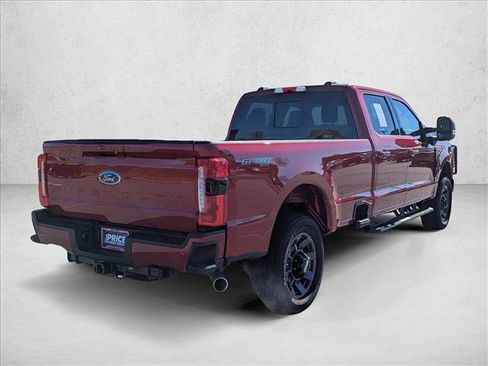 Used 2023 Ford F250 Lariat w/ Sport Appearance Package image 5