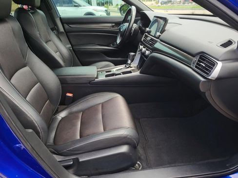 Used 2020 Honda Accord Sport image 13