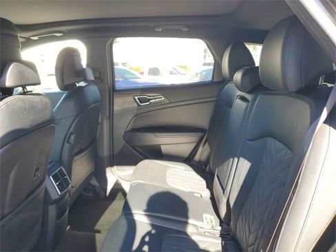 Certified 2023 Kia Sportage X-Line w/ X-Line Premium Package image 7