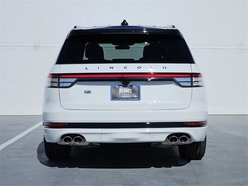 New 2025 Lincoln Aviator Black Label w/ Black Label Special Edition image 6