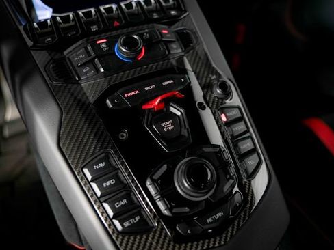 Used 2016 Lamborghini Aventador LP 750-4 AWD/4WD image 22