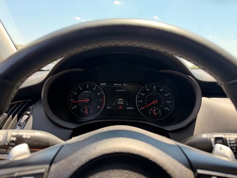 Used 2019 Kia Stinger Premium RWD image 40