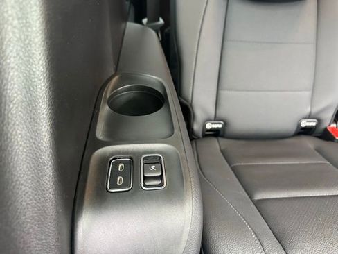 Certified 2024 Mercedes-Benz GLS 450 4MATIC image 33