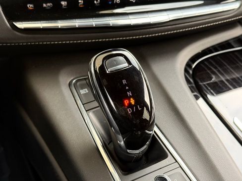 Used 2023 Cadillac Escalade ESV Sport AWD/4WD image 80