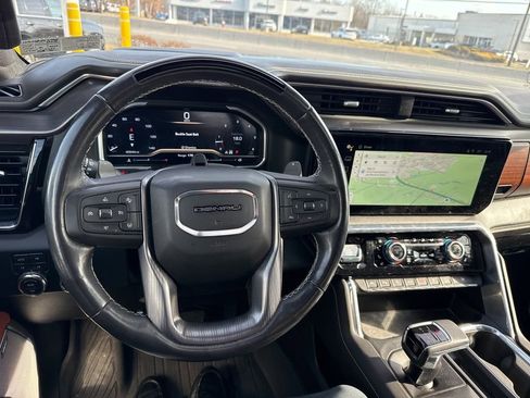 Used 2023 GMC Sierra 1500 Denali Ultimate image 42