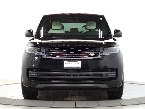 Used 2024 Land Rover Range Rover SE AWD/4WD image 11