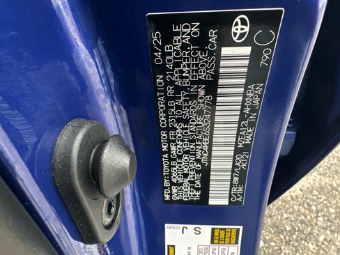 Used 2025 Toyota Corolla XSE image 28