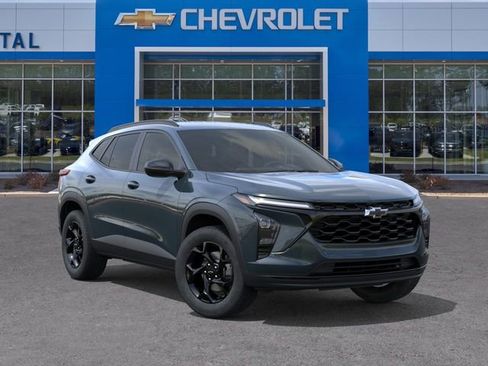 New 2026 Chevrolet Trax LT FWD image 7