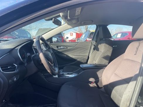 Used 2020 Chevrolet Malibu LT image 7