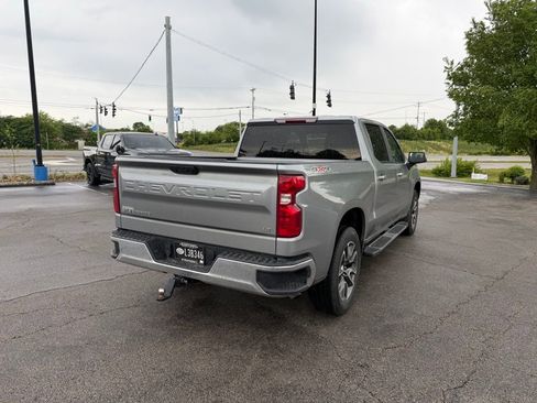 Used 2024 Chevrolet Silverado 1500 LT AWD/4WD image 3