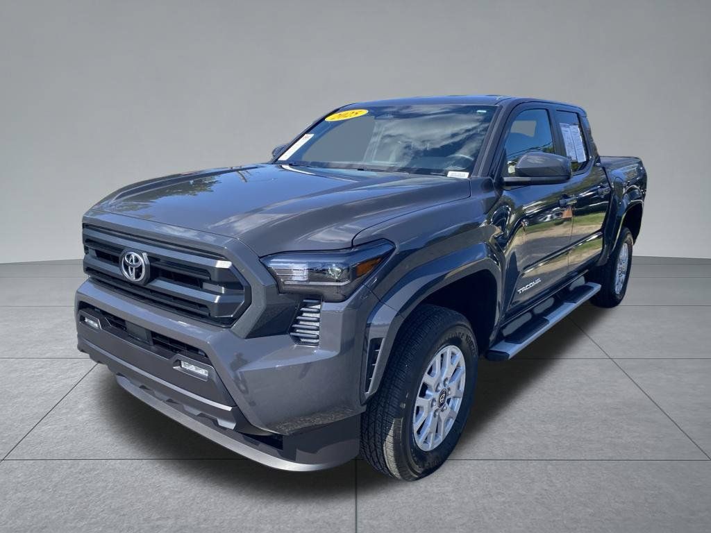 Used 2025 Toyota Tacoma SR5 RWD image 2