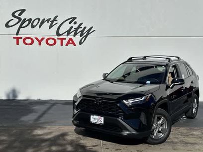 Used 2025 Toyota RAV4 XLE w/ Convenience Package