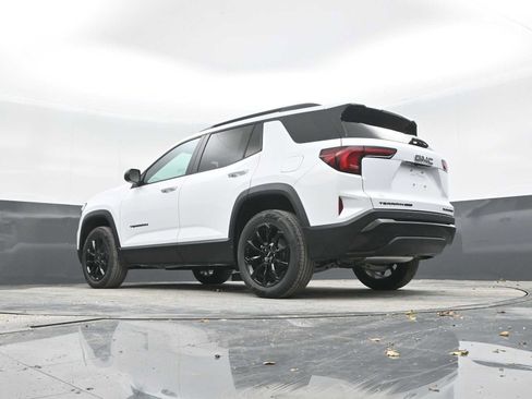 New 2026 GMC Terrain Elevation w/ Elevation Premium Package image 41