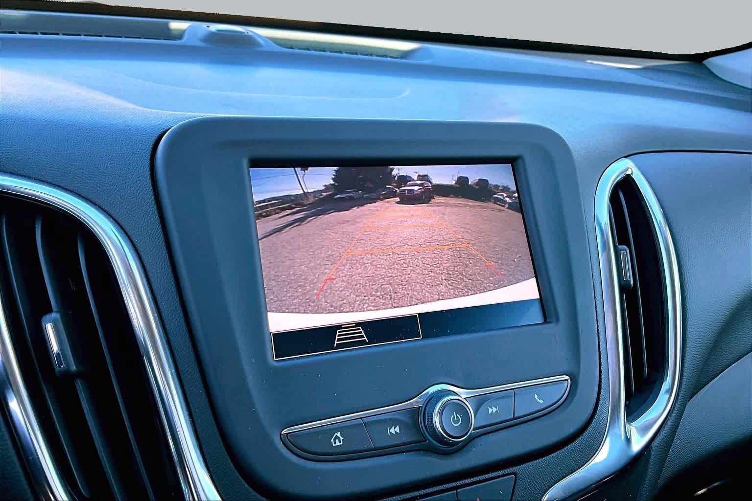 Used 2022 Chevrolet Equinox LT FWD image 27