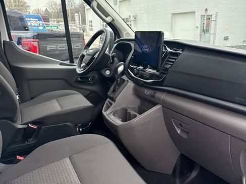 Certified 2025 Ford Transit 350 XLT AWD/4WD image 3