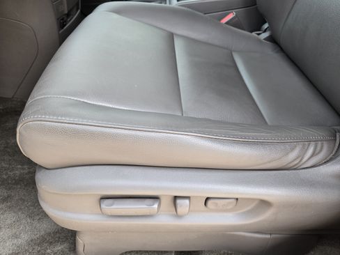 Used 2015 Honda Odyssey EX-L image 26
