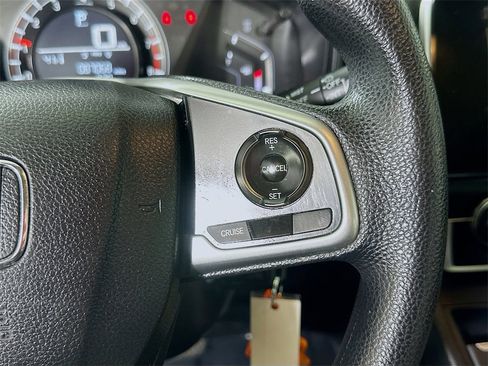 Used 2019 Honda CR-V LX image 20