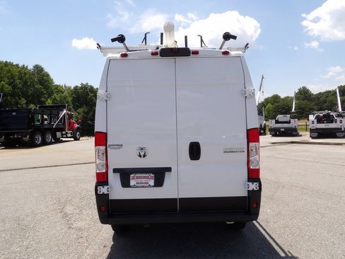 Used 2024 RAM ProMaster 2500 FWD image 6