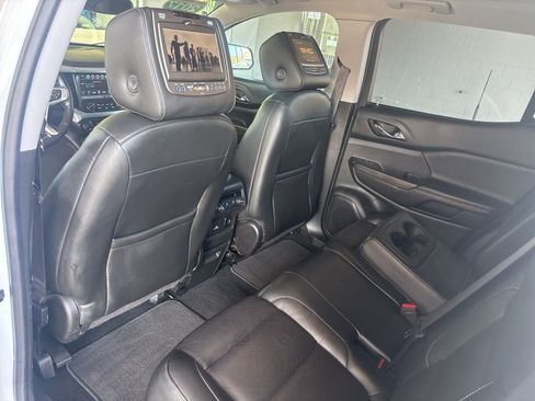 Used 2017 GMC Acadia SLT image 47