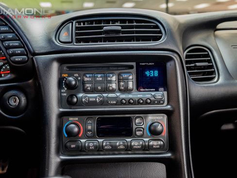 Used 2002 Chevrolet Corvette Z06 w/ Memory Pkg image 81