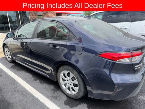 Used 2023 Toyota Corolla LE FWD image 5
